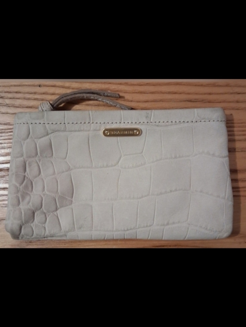 EUC Vintage Brahmin Cream Croc Casual Everyday Neutral Clutch Pouch Purse Bag